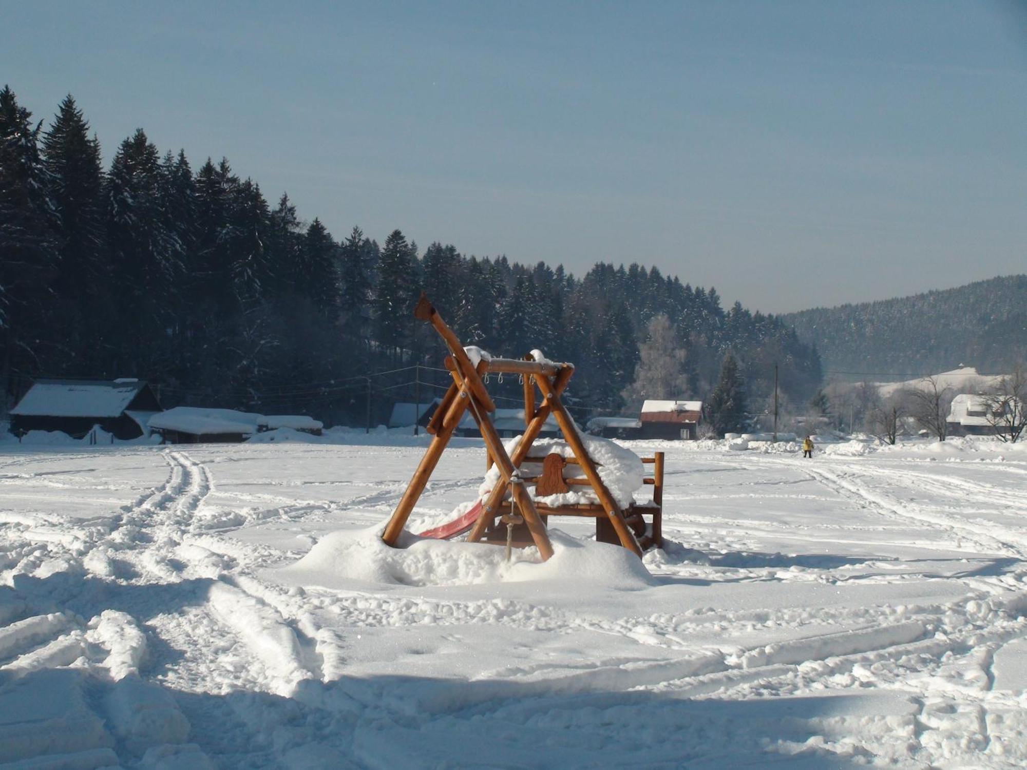 Valassky Dvur Velké Karlovice Exterior foto