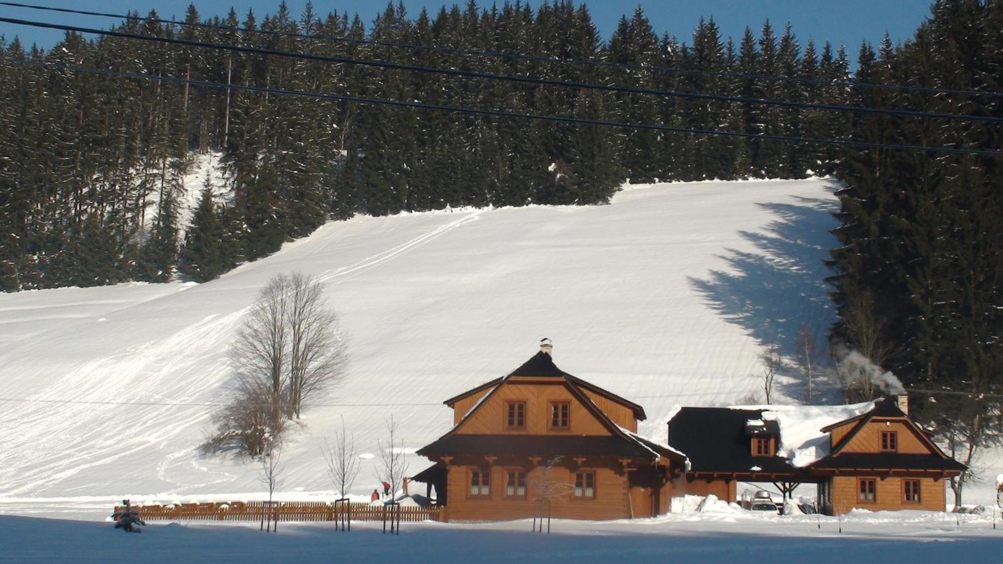 Valassky Dvur Velké Karlovice Exterior foto